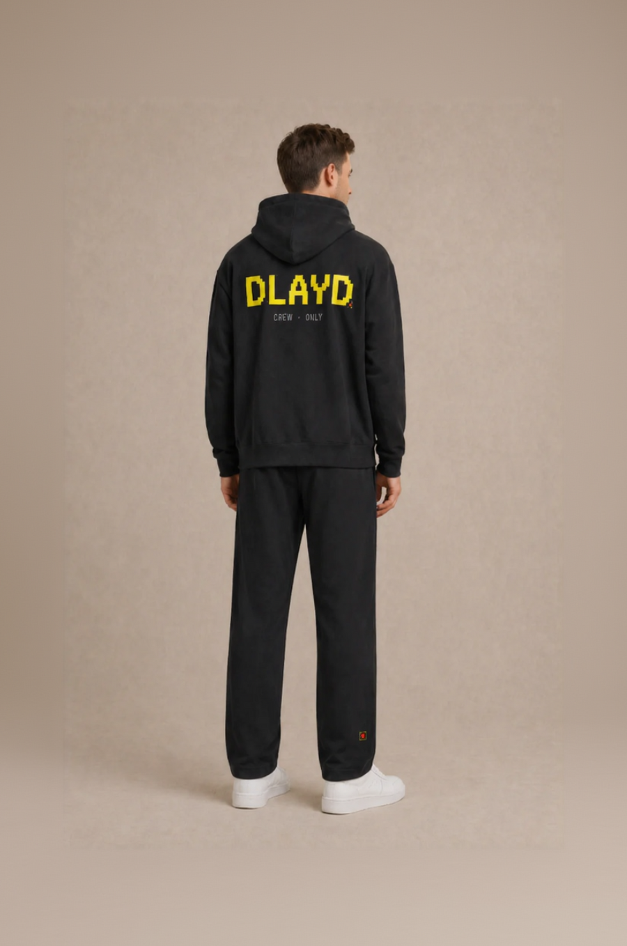 DLAYD LOUNGE (001/501)